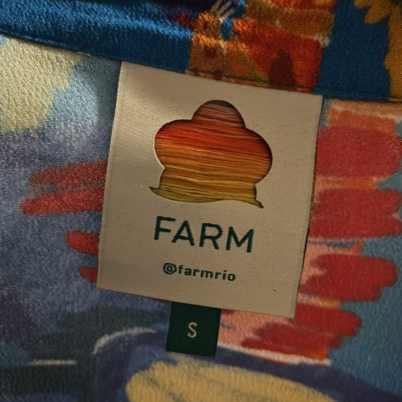 FARM RIO SUNNY DAY PRINTED BUTTONDOWN - Picture 2 of 2